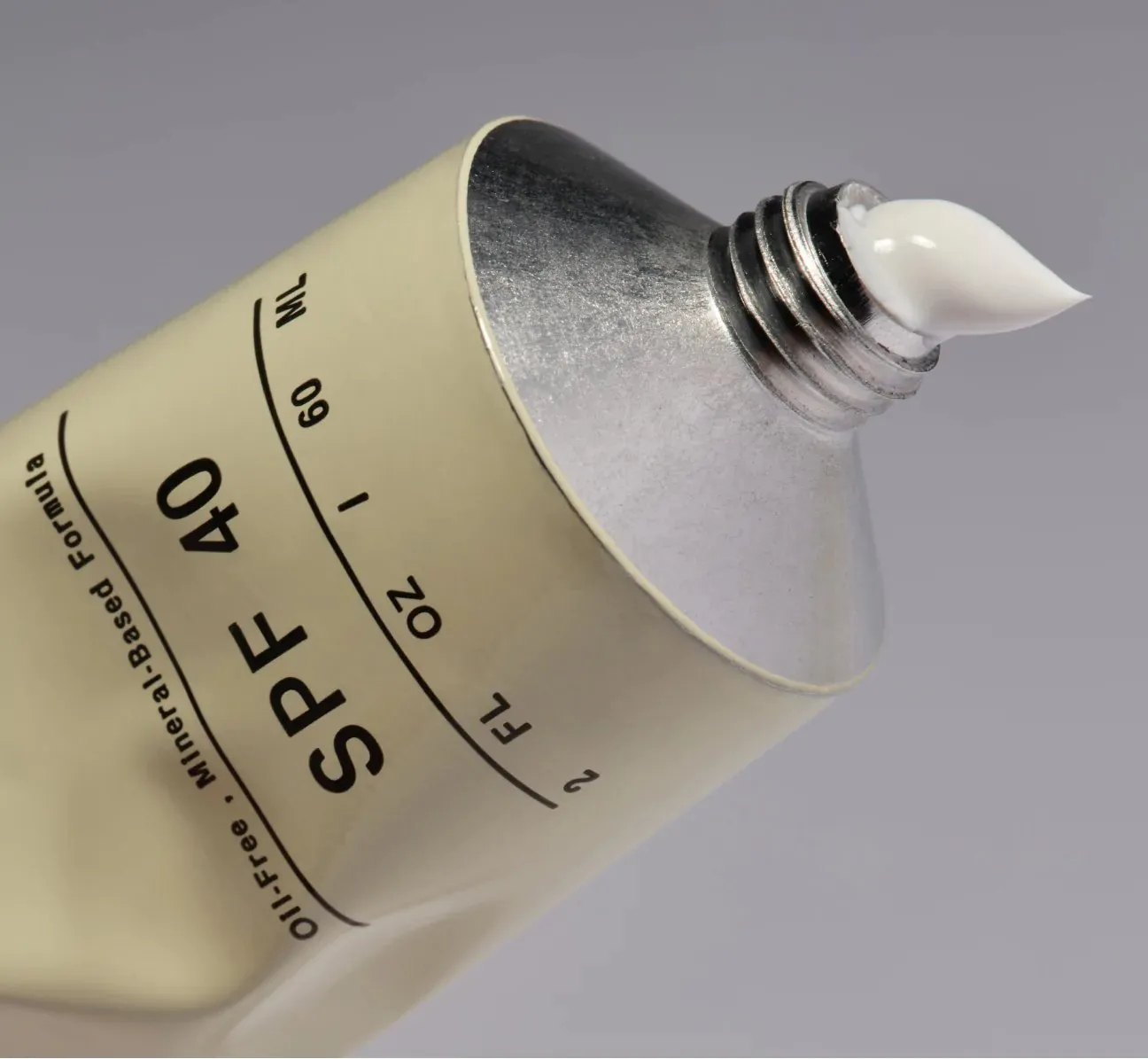 Lightweight Sheer Daily Sunscreen SPF 40